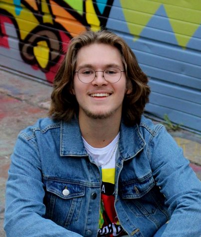 Senior Spotlight: Erik Brakner