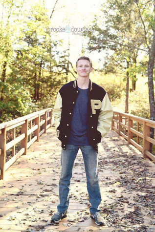 Eilts, '19 grad, transitions to online school back home from college