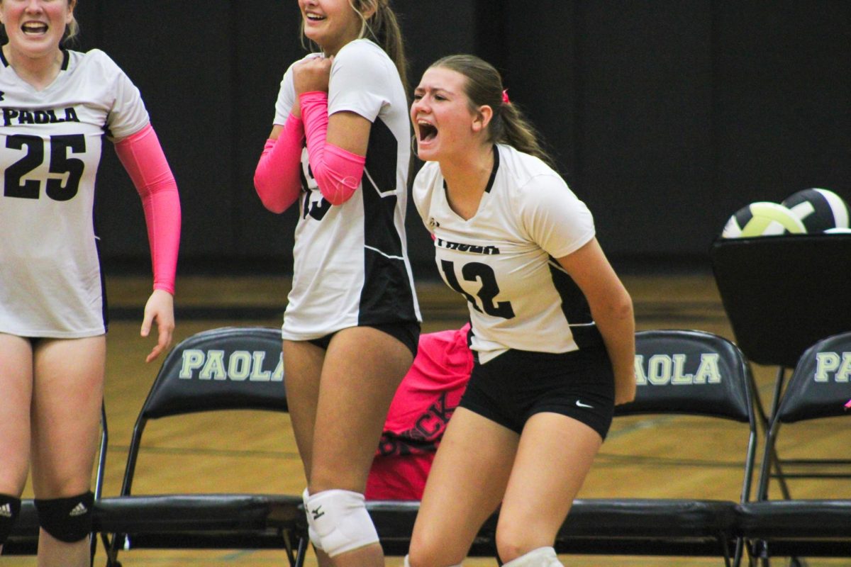 Volleyball players support cancer awareness Oct. 1