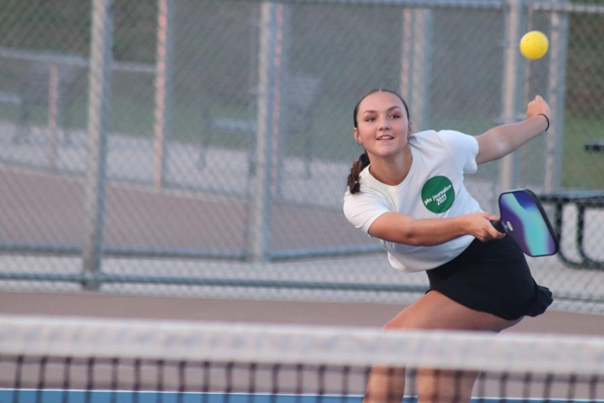 Journalism takes on pickleball for team bonding