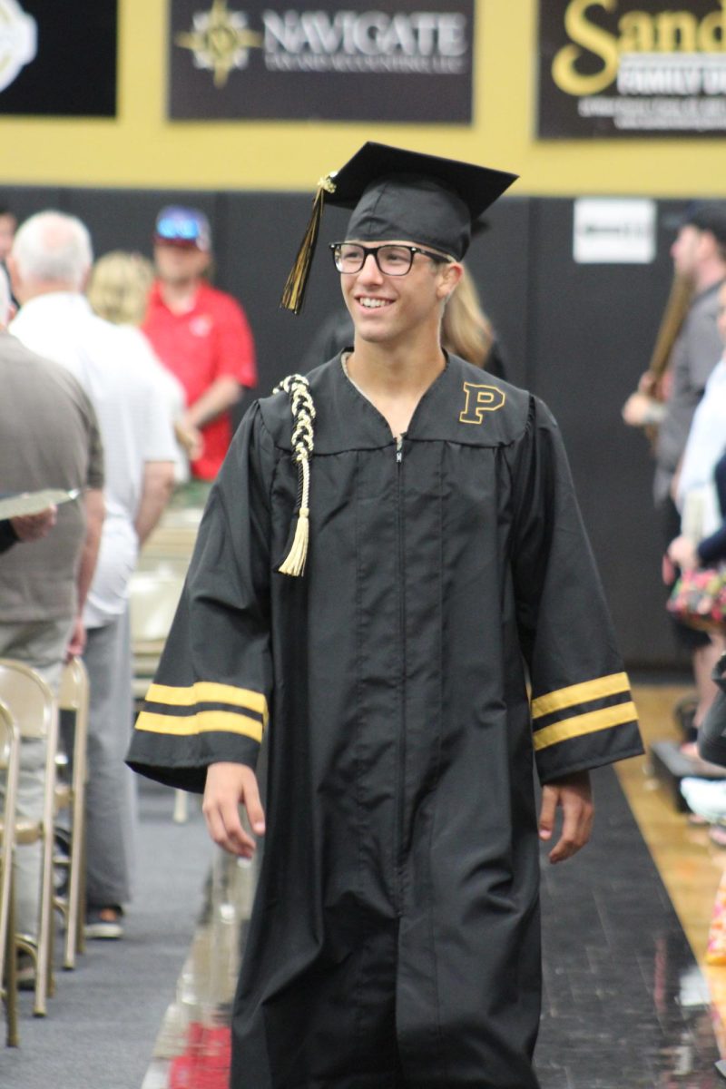 Seniors say goodbye to PHS